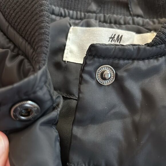 Keith Harrington ♥️ ❤️ Heart 💜 Puffer Vest Snap 🫰 Up Pockets for gear ⚙️ - Picture 7 of 17